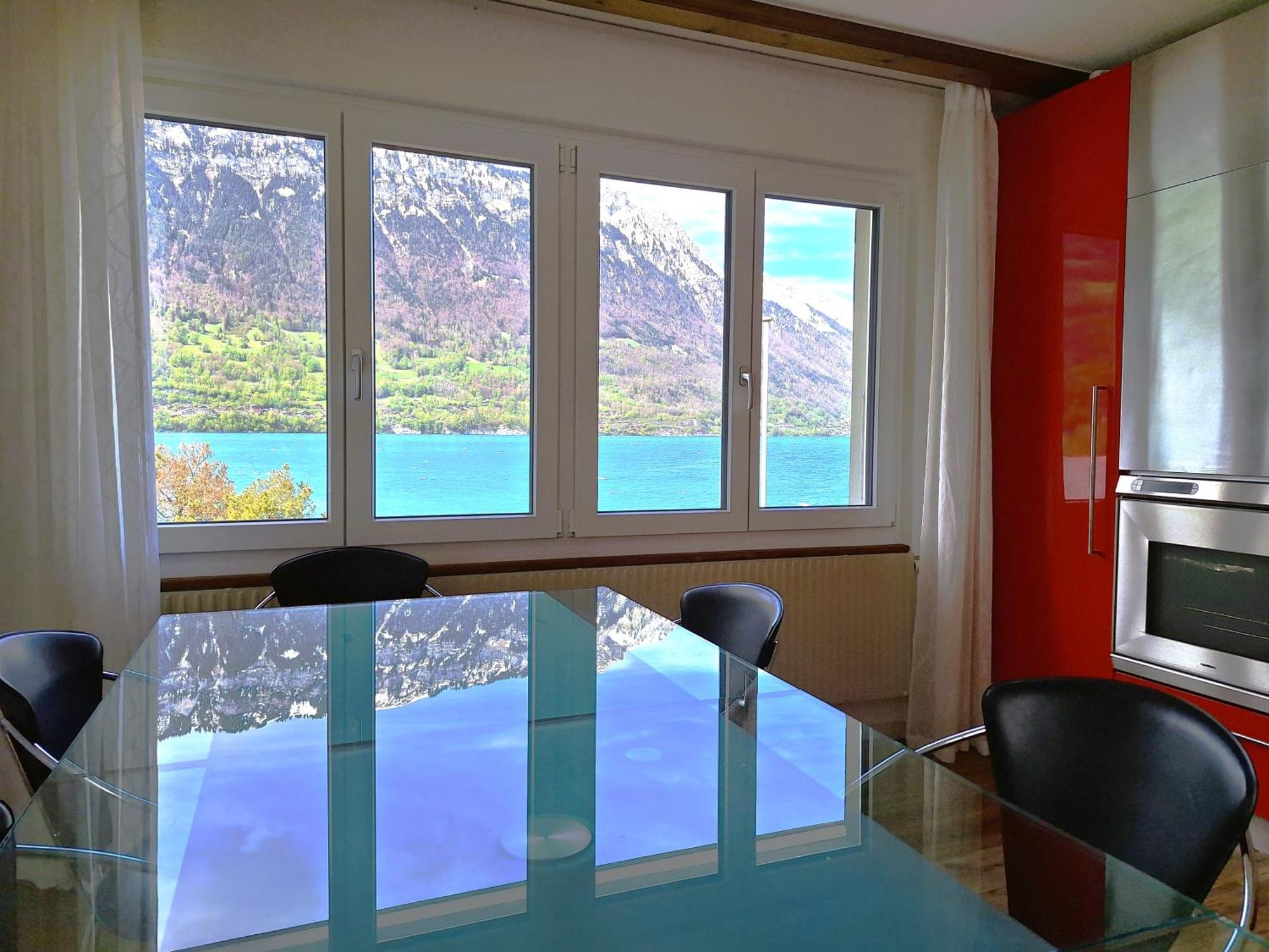 Lake House Bönigen Buitenkant foto